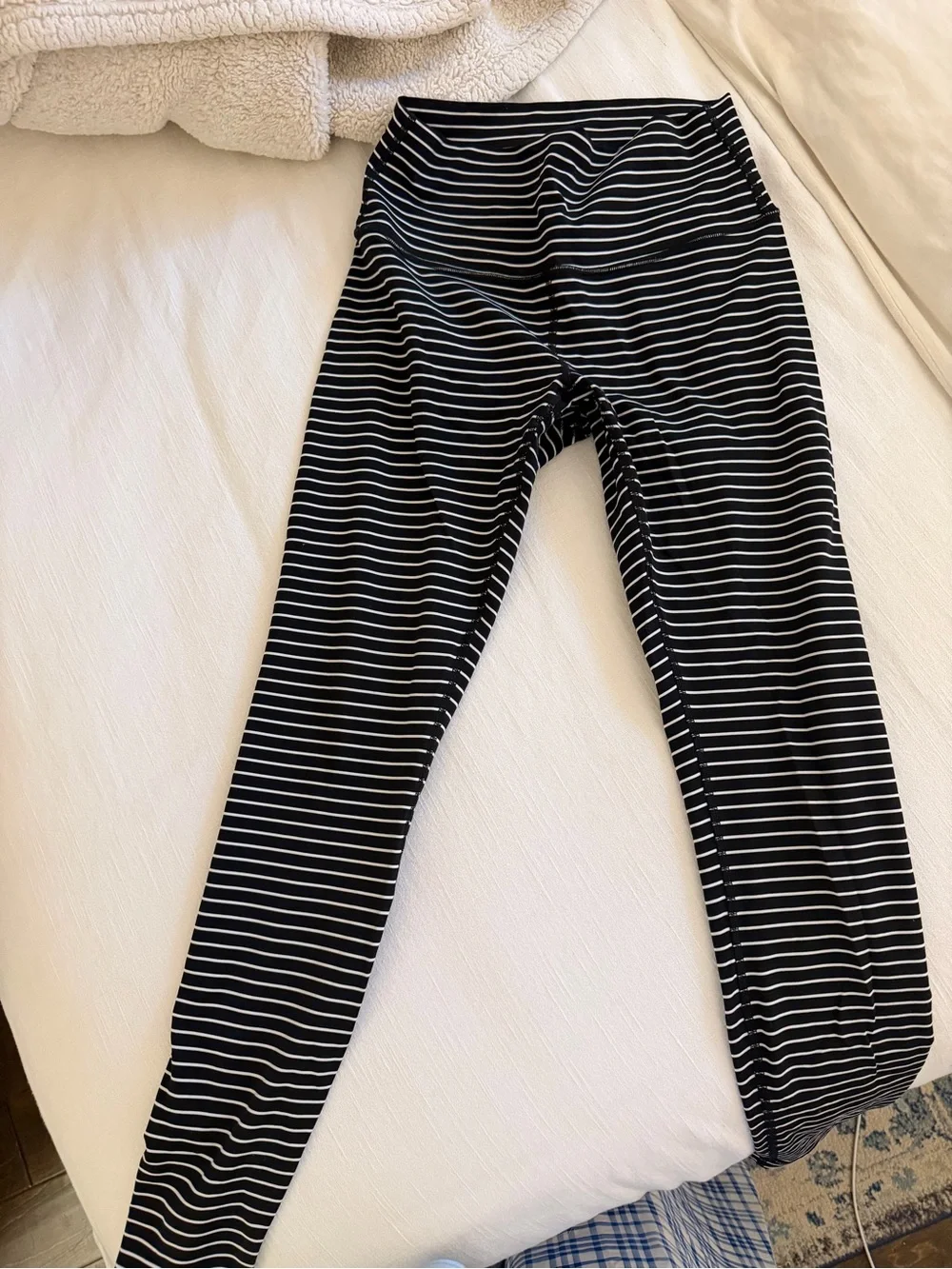 lululemon athletica soft stretchy